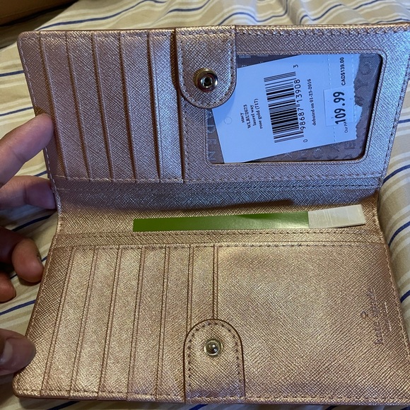 Kate Spade - Picture 5 of 6